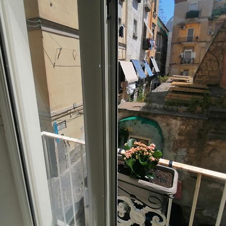 Il Vicoletto Sul Castello Apartment เนเปิลส์ ภายนอก รูปภาพ