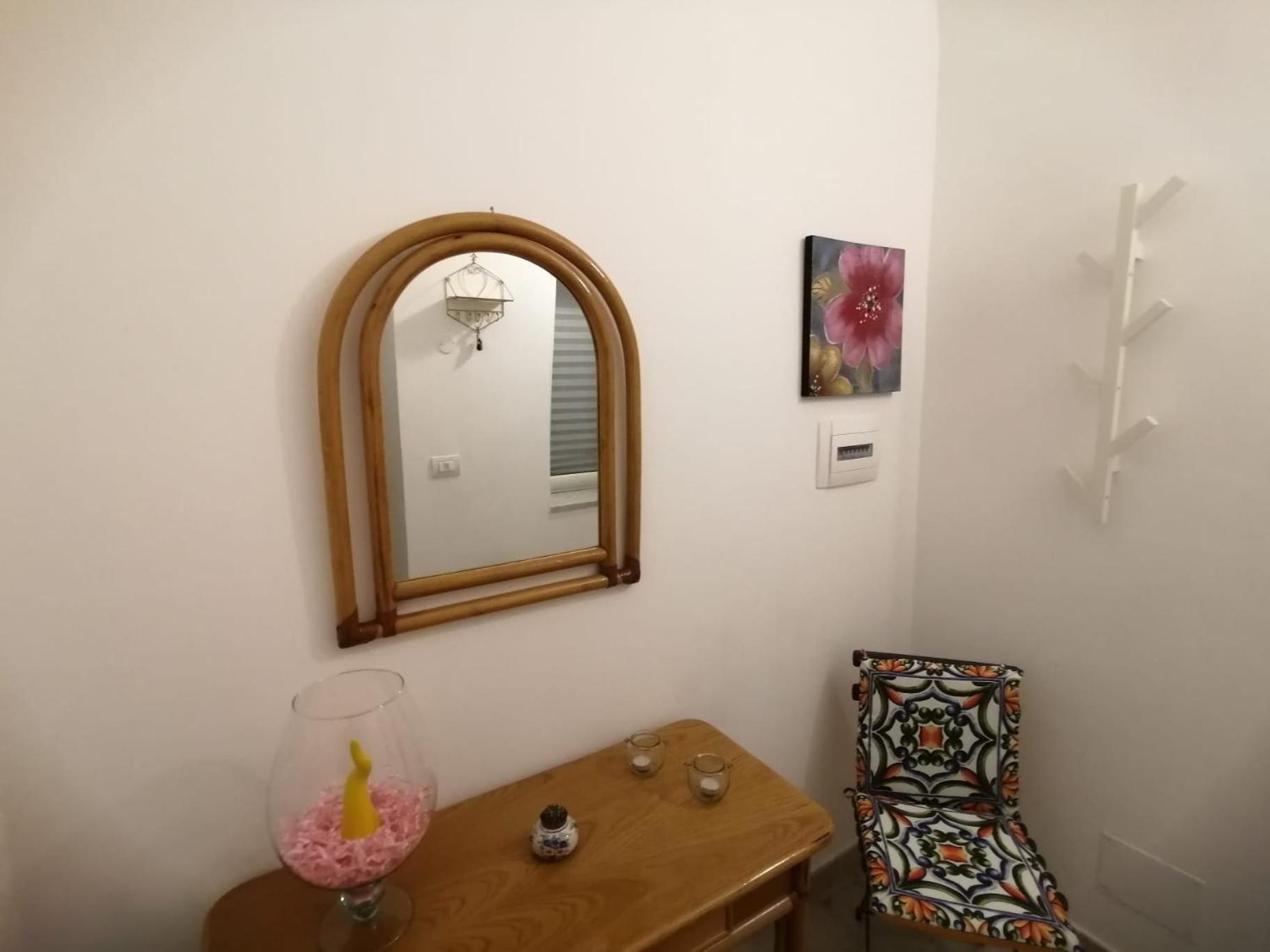 Il Vicoletto Sul Castello Apartment เนเปิลส์ ภายนอก รูปภาพ