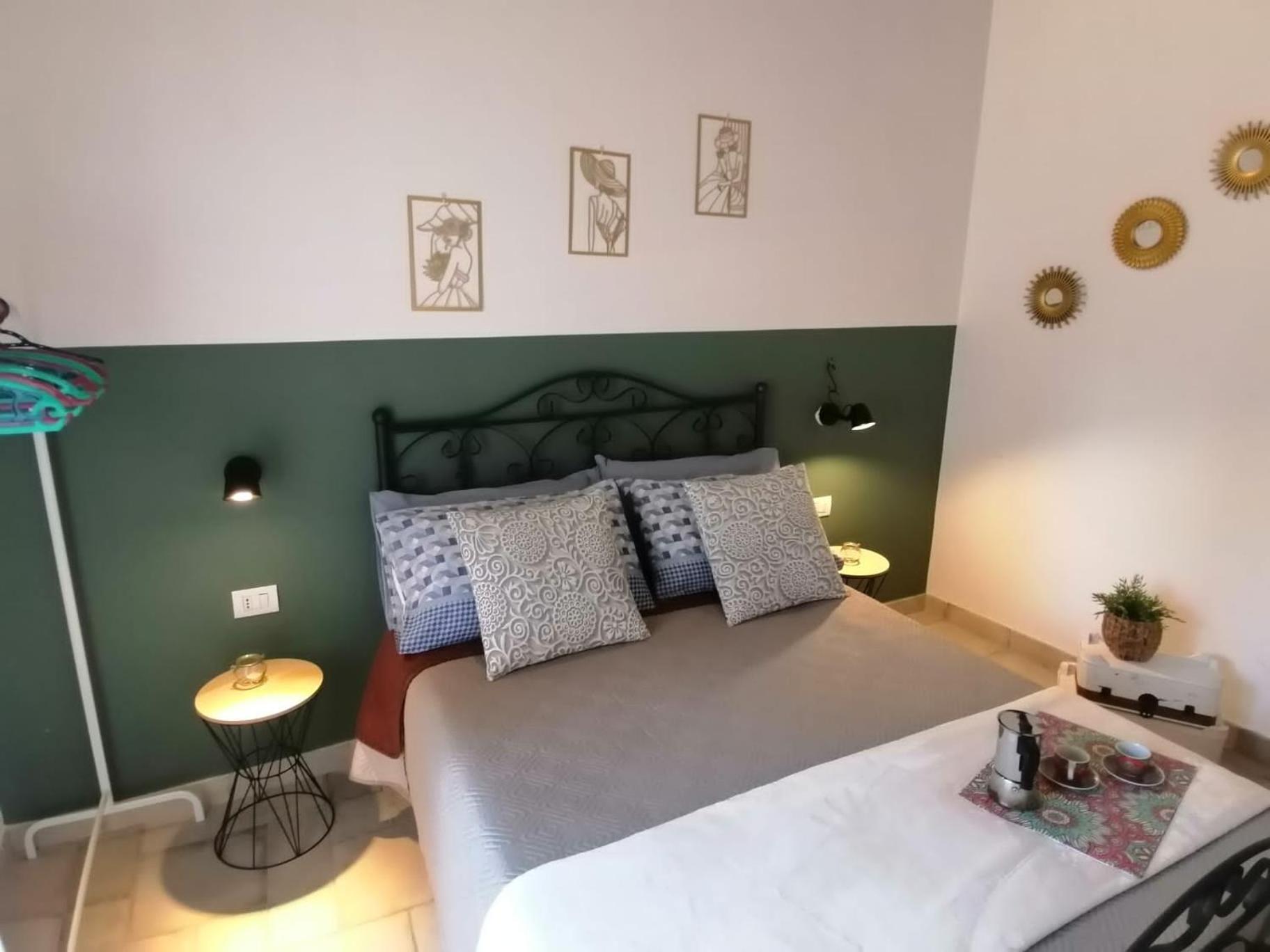 Il Vicoletto Sul Castello Apartment เนเปิลส์ ภายนอก รูปภาพ