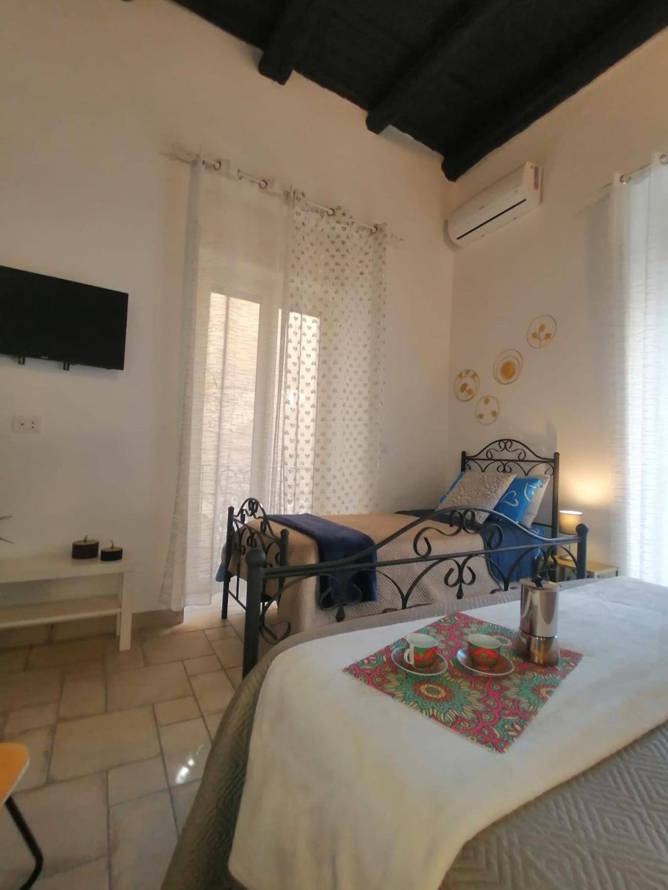 Il Vicoletto Sul Castello Apartment เนเปิลส์ ภายนอก รูปภาพ