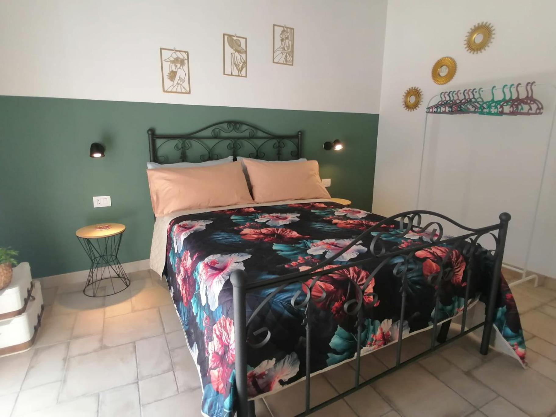 Il Vicoletto Sul Castello Apartment เนเปิลส์ ภายนอก รูปภาพ